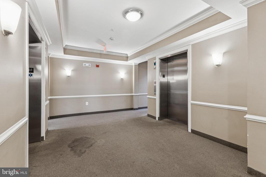 9710 HANDERSON PLACE UNIT 302