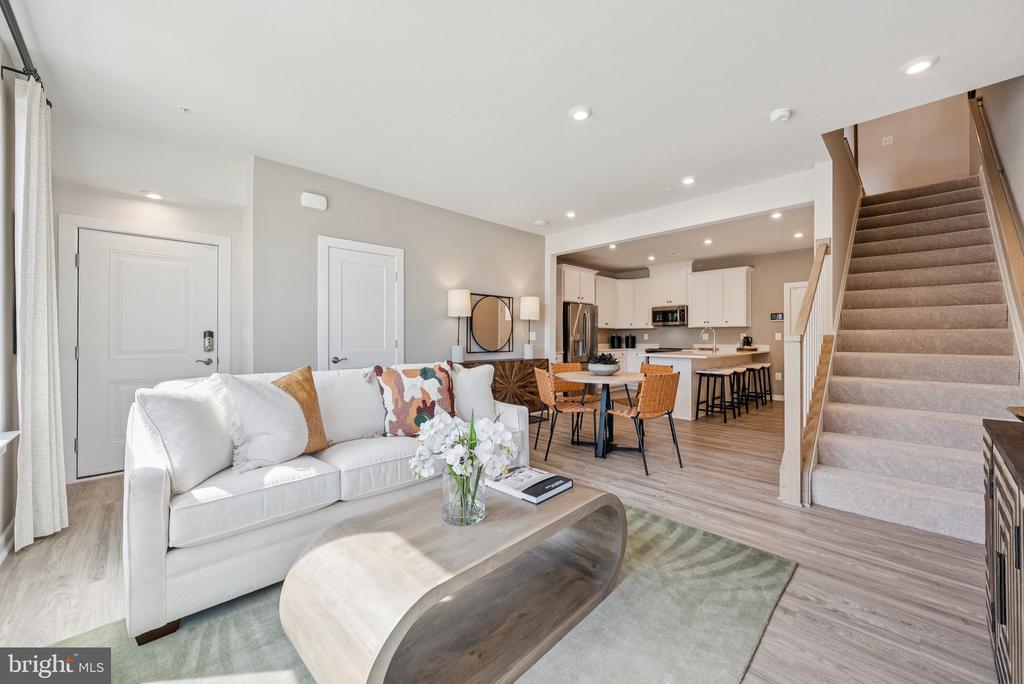 1114A DABNEY DRIVE
