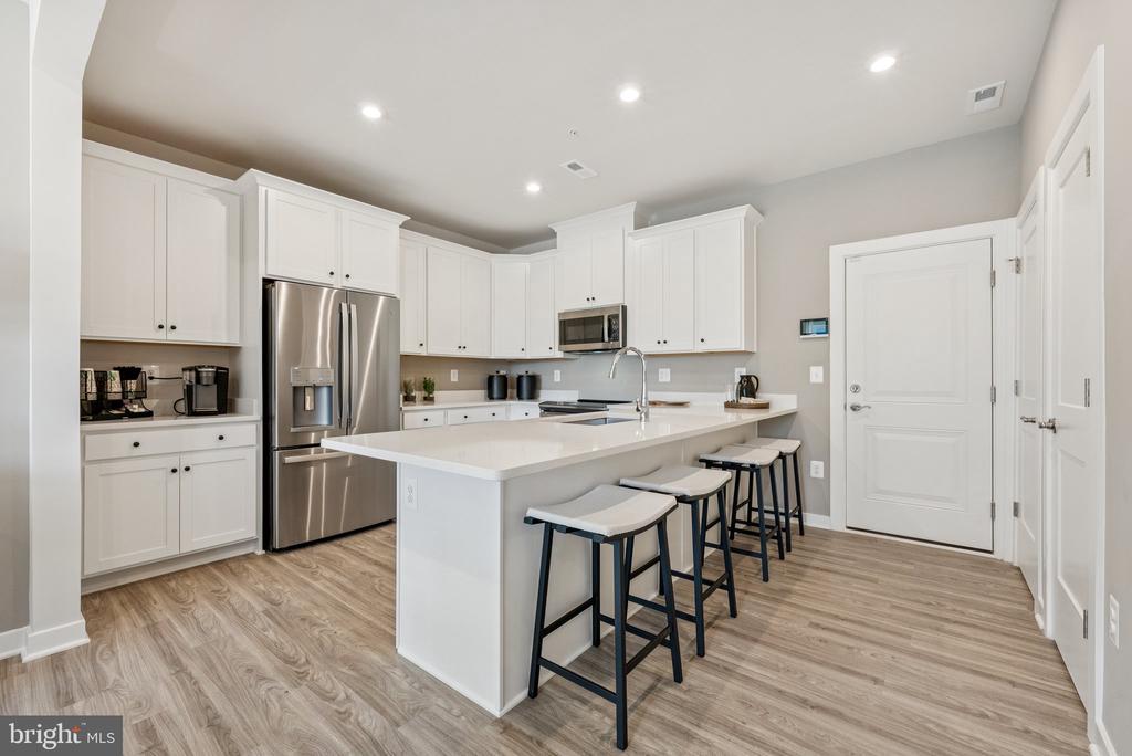 1114A DABNEY DRIVE