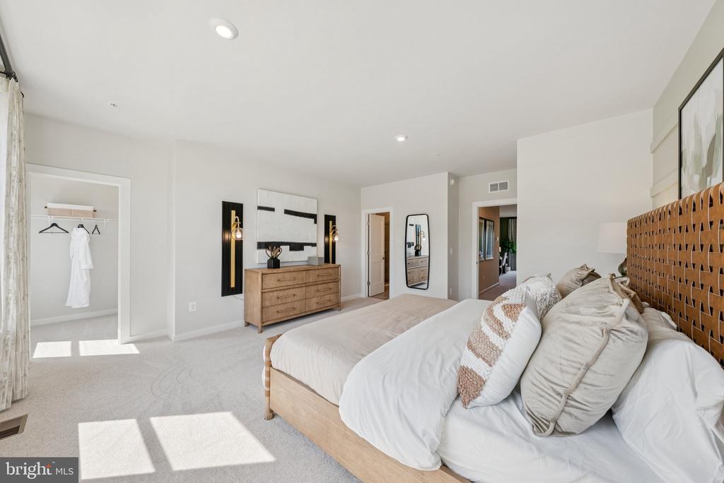 1114A DABNEY DRIVE