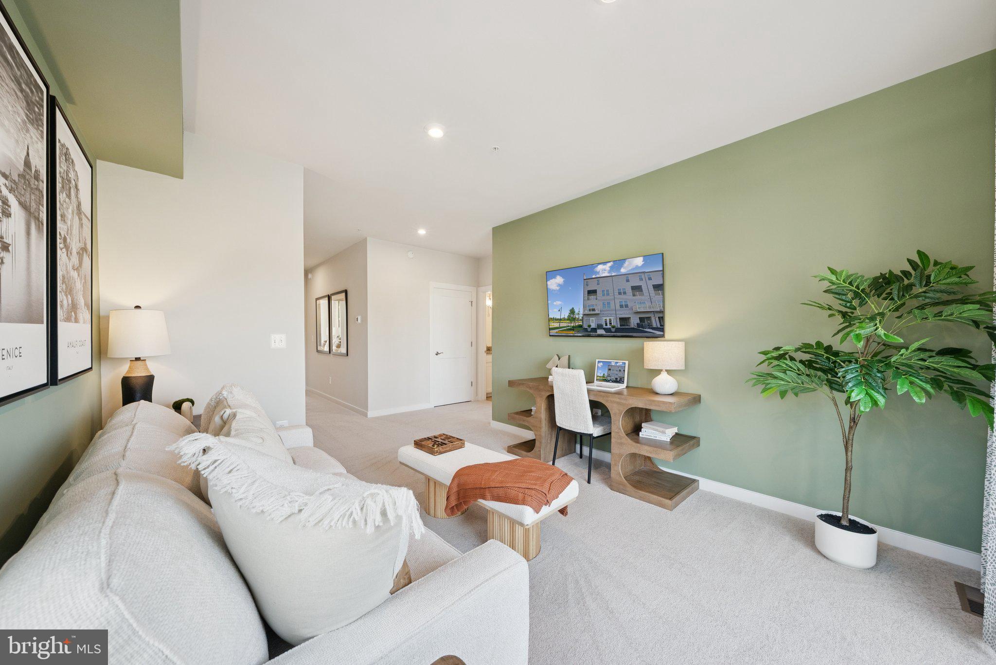 1114A DABNEY DRIVE
