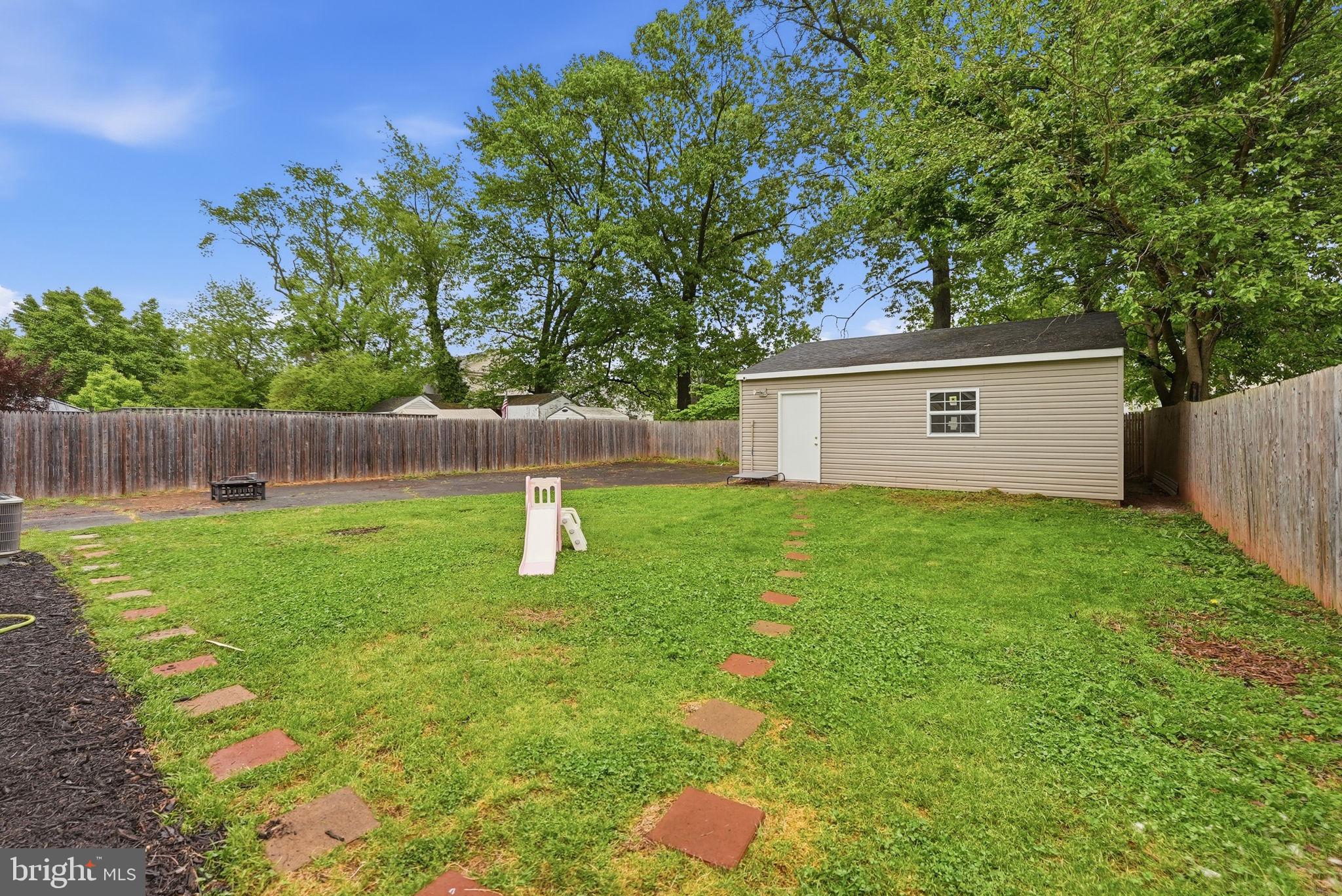 243 KENT DRIVE