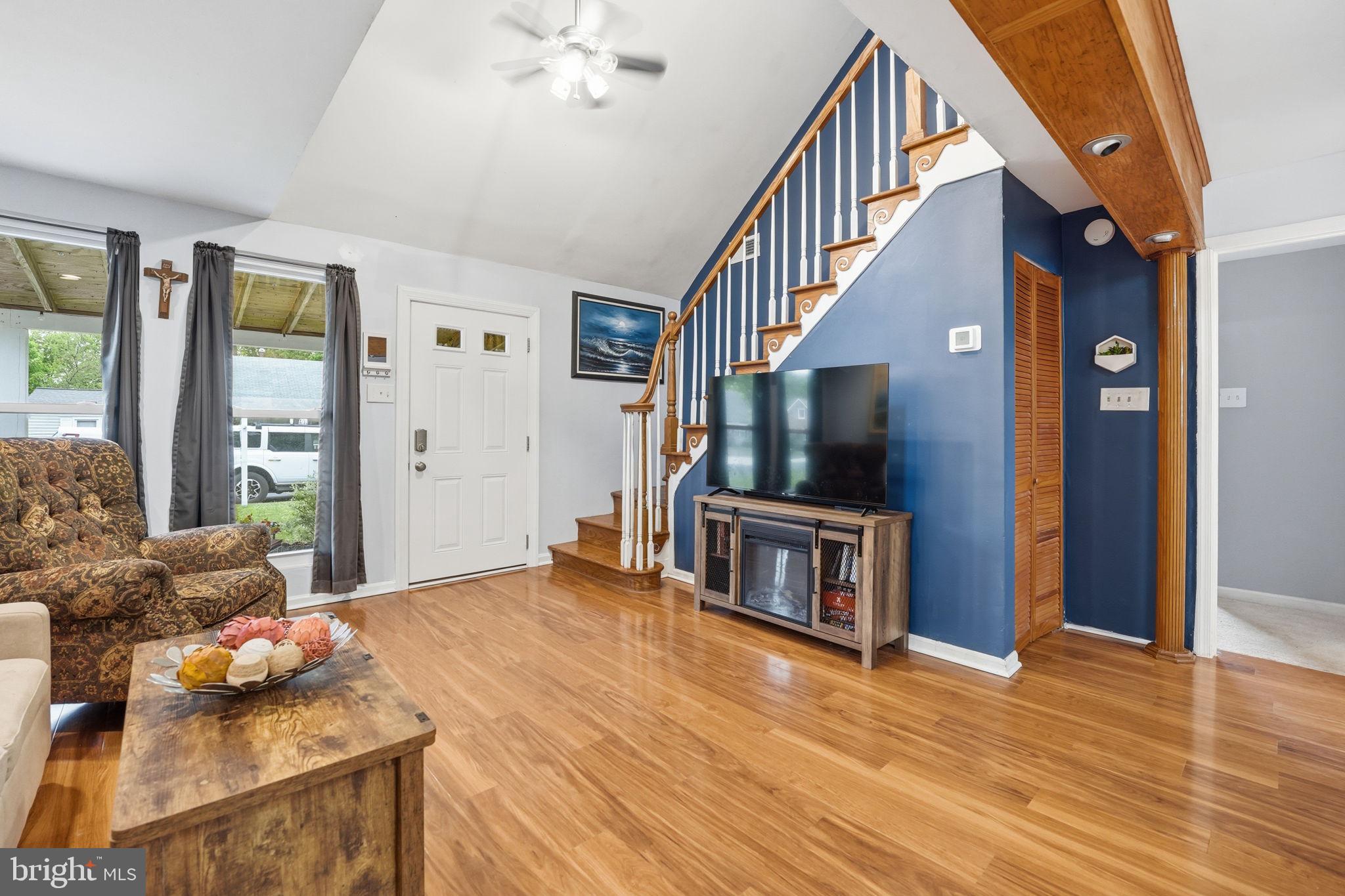 243 KENT DRIVE
