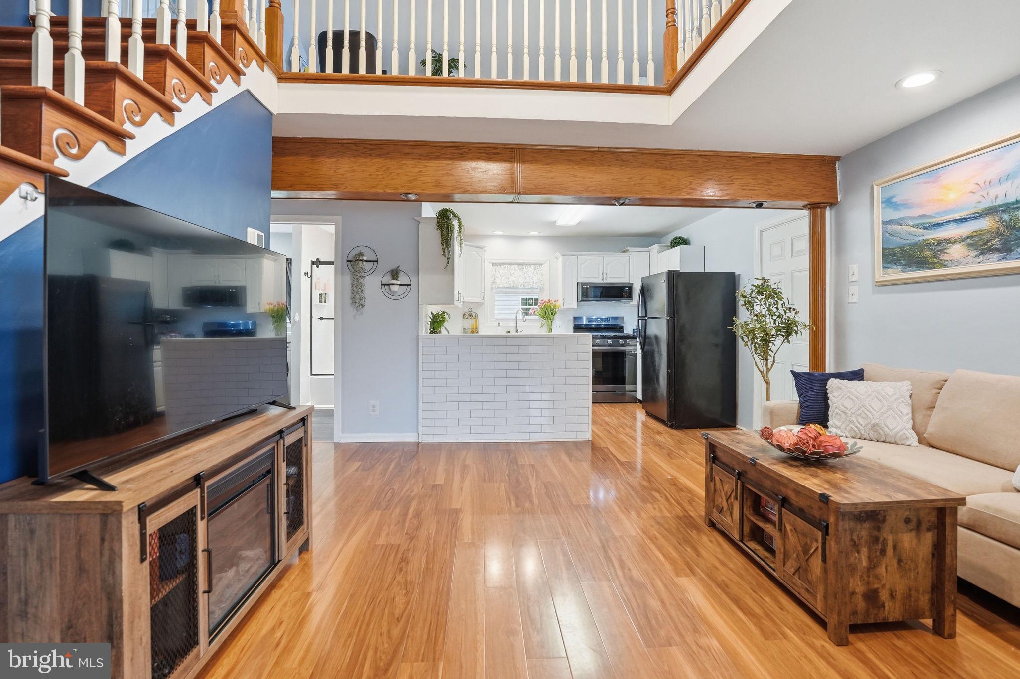 243 KENT DRIVE