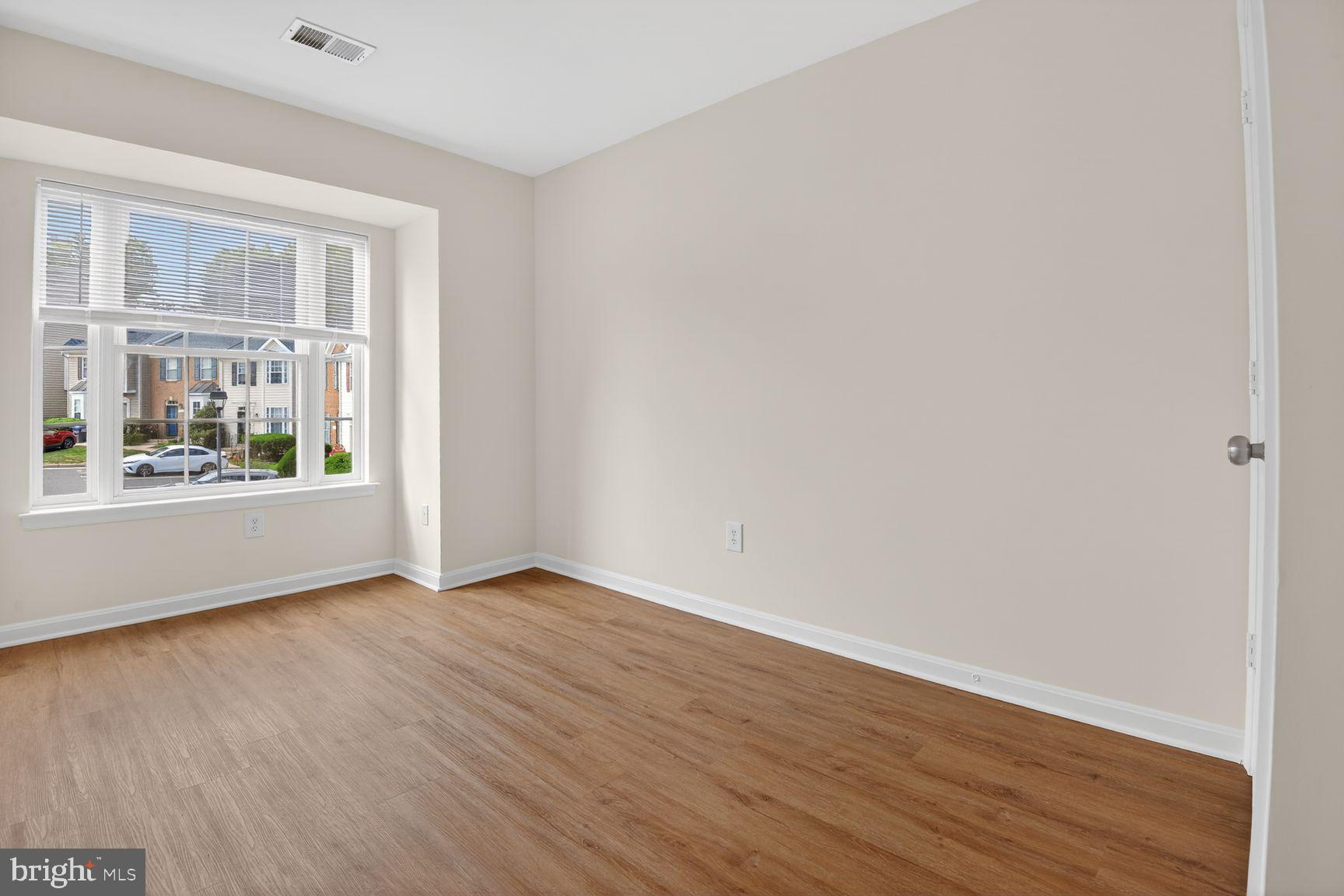 352 KIRBY STREET