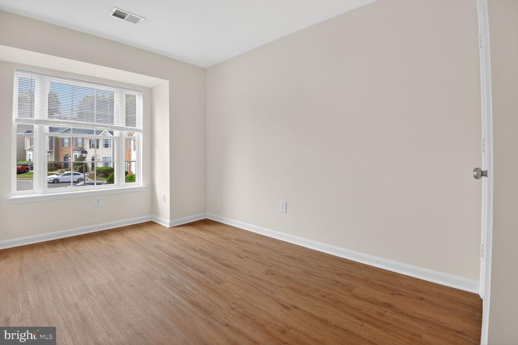352 KIRBY STREET