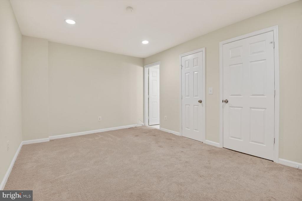 352 KIRBY STREET