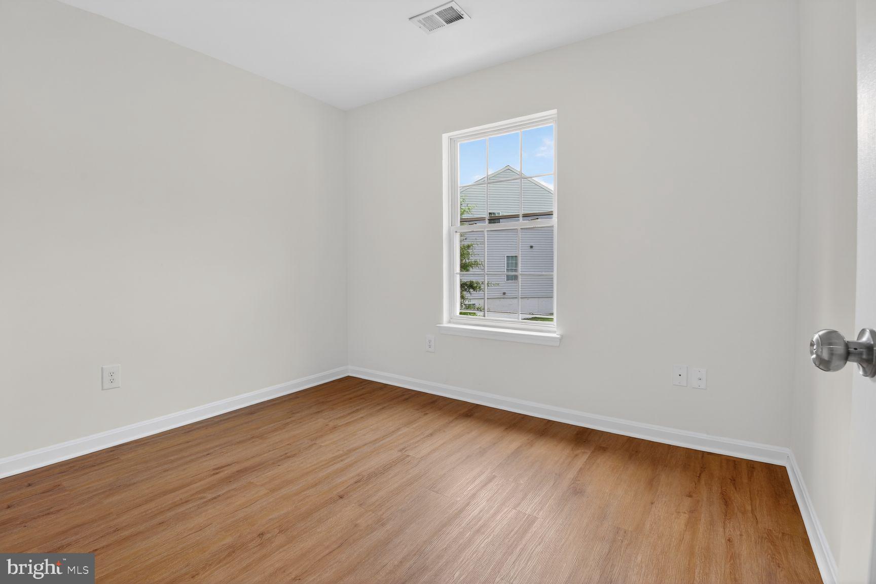 352 KIRBY STREET