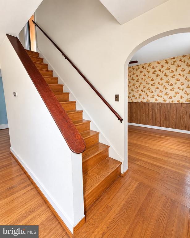 181 LAMBERT DRIVE
