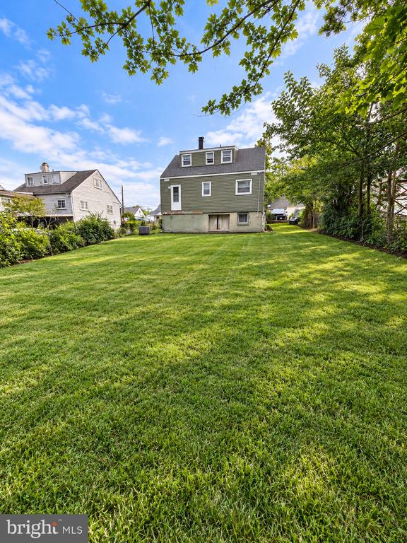 181 LAMBERT DRIVE