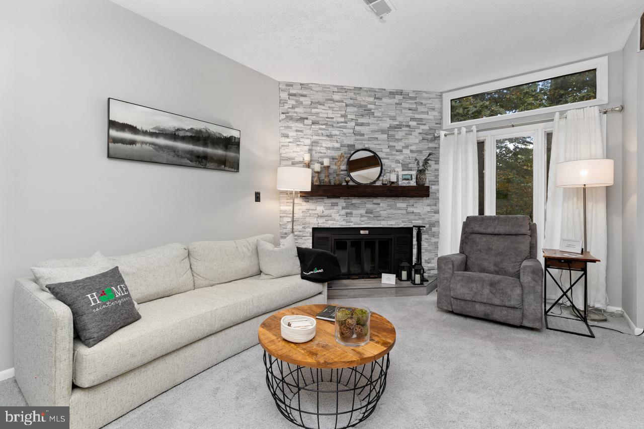 762 Laurelwood Unit: 762