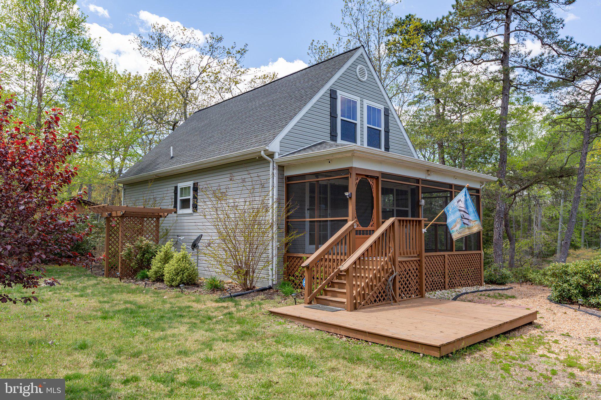 540 Curve Way