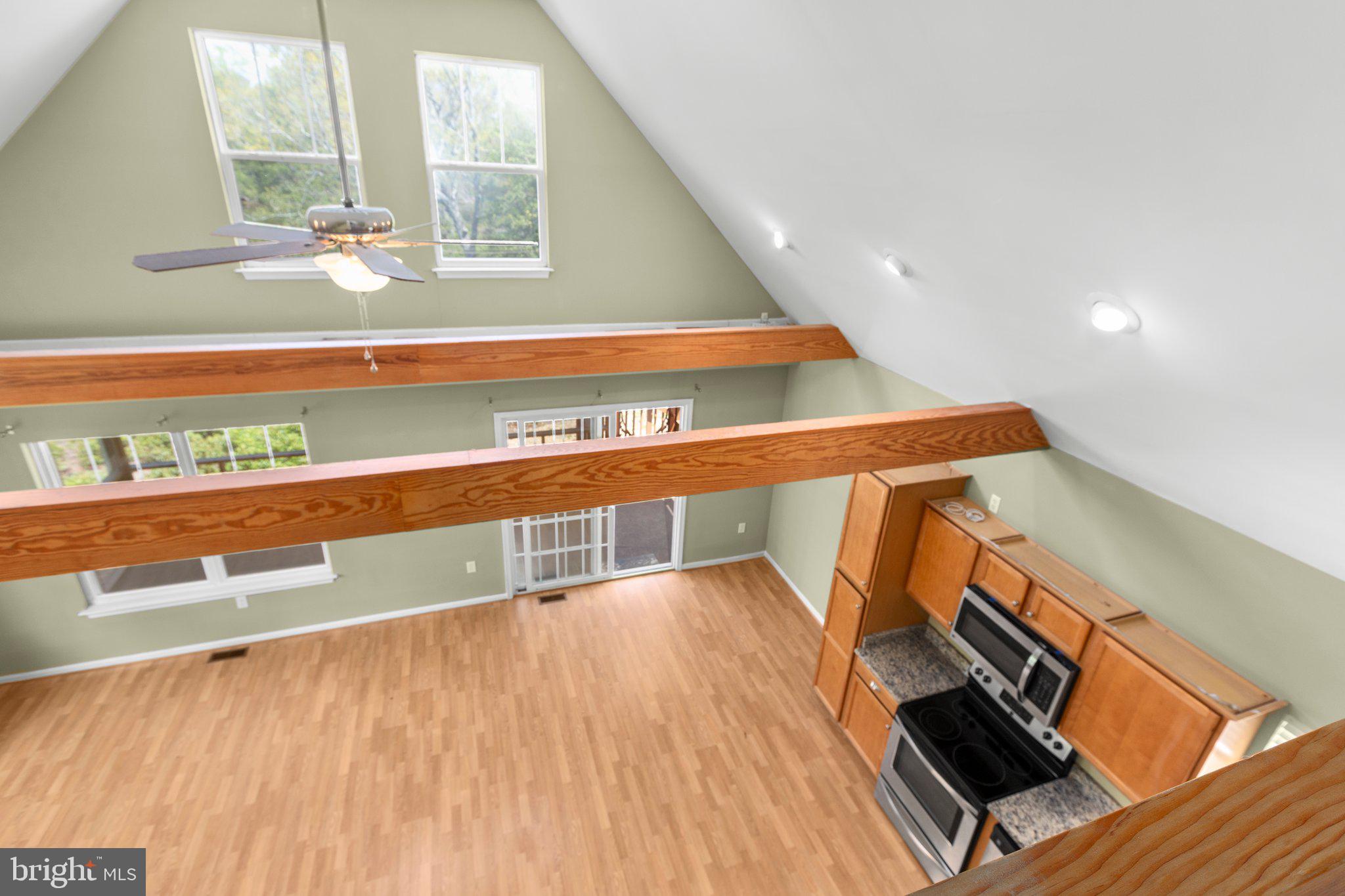 540 Curve Way