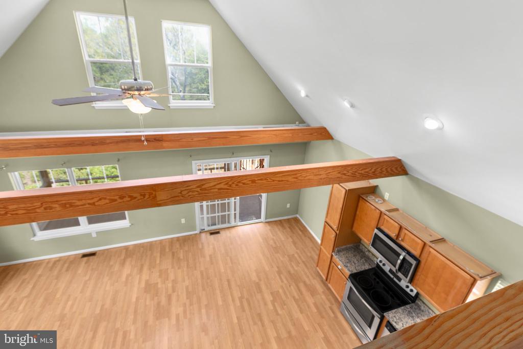 540 Curve Way
