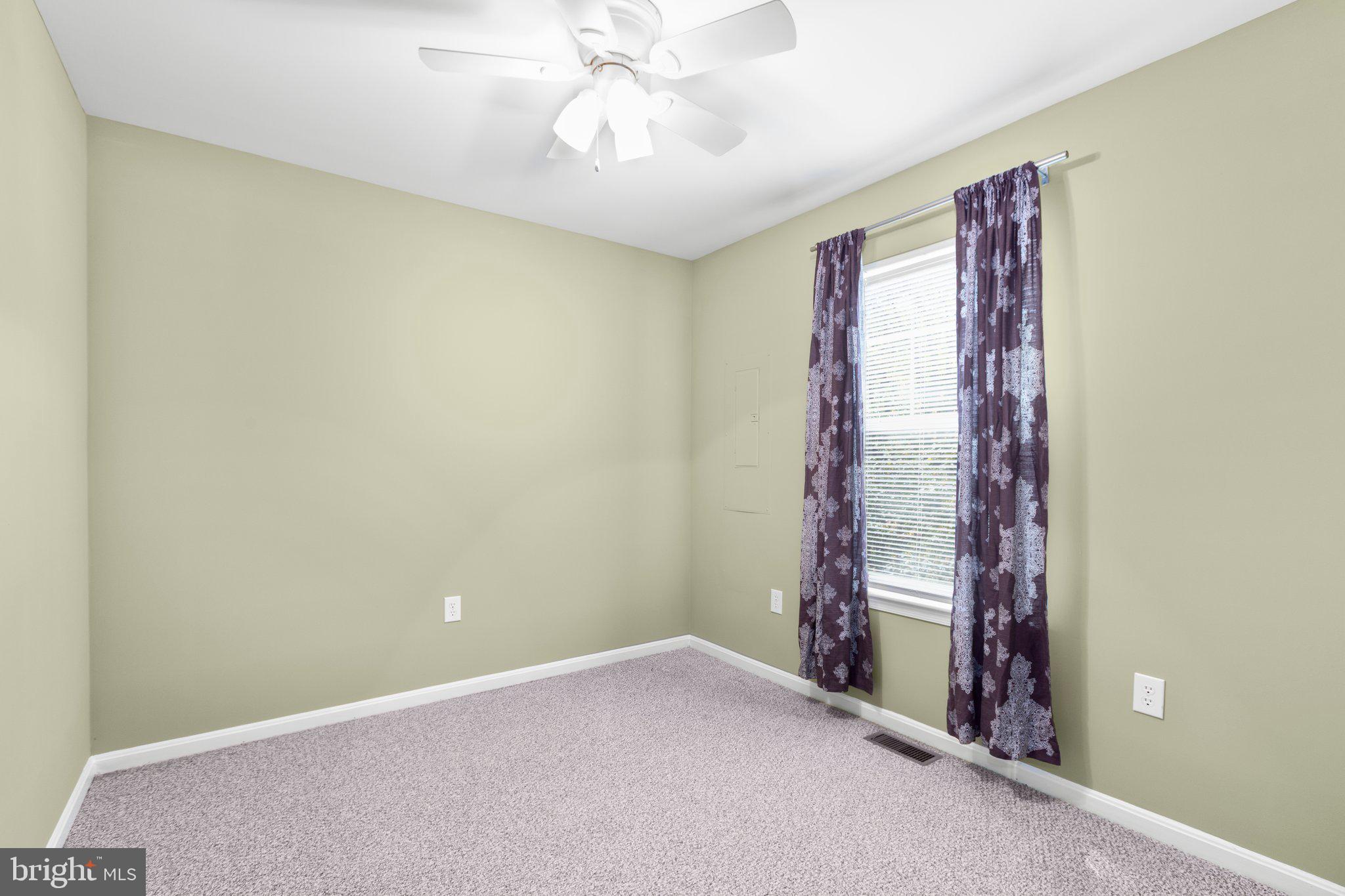 540 Curve Way