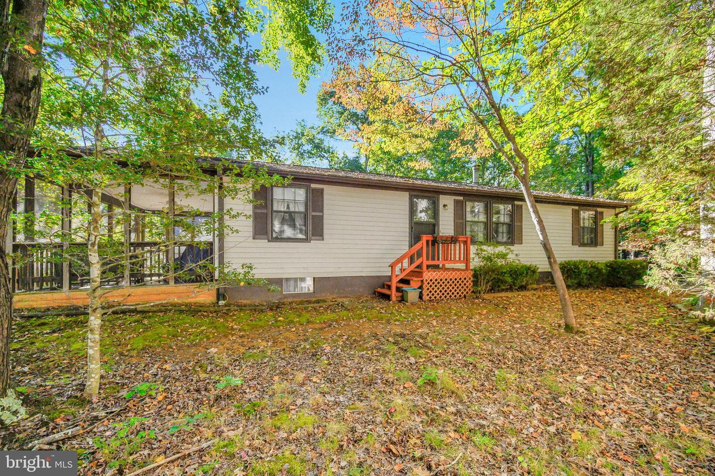 109 Tall Pines