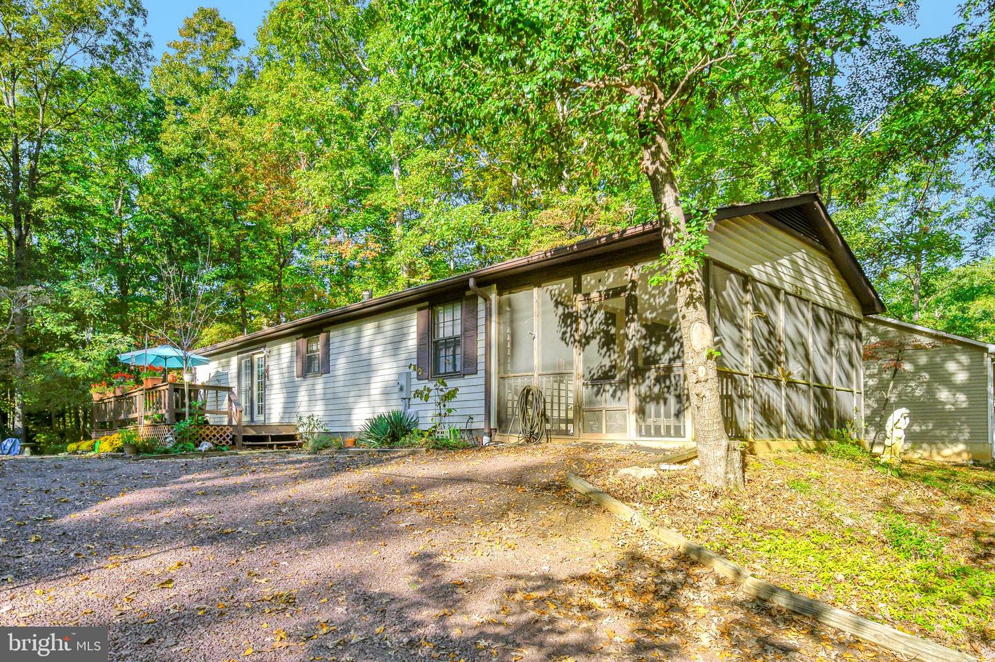 109 Tall Pines