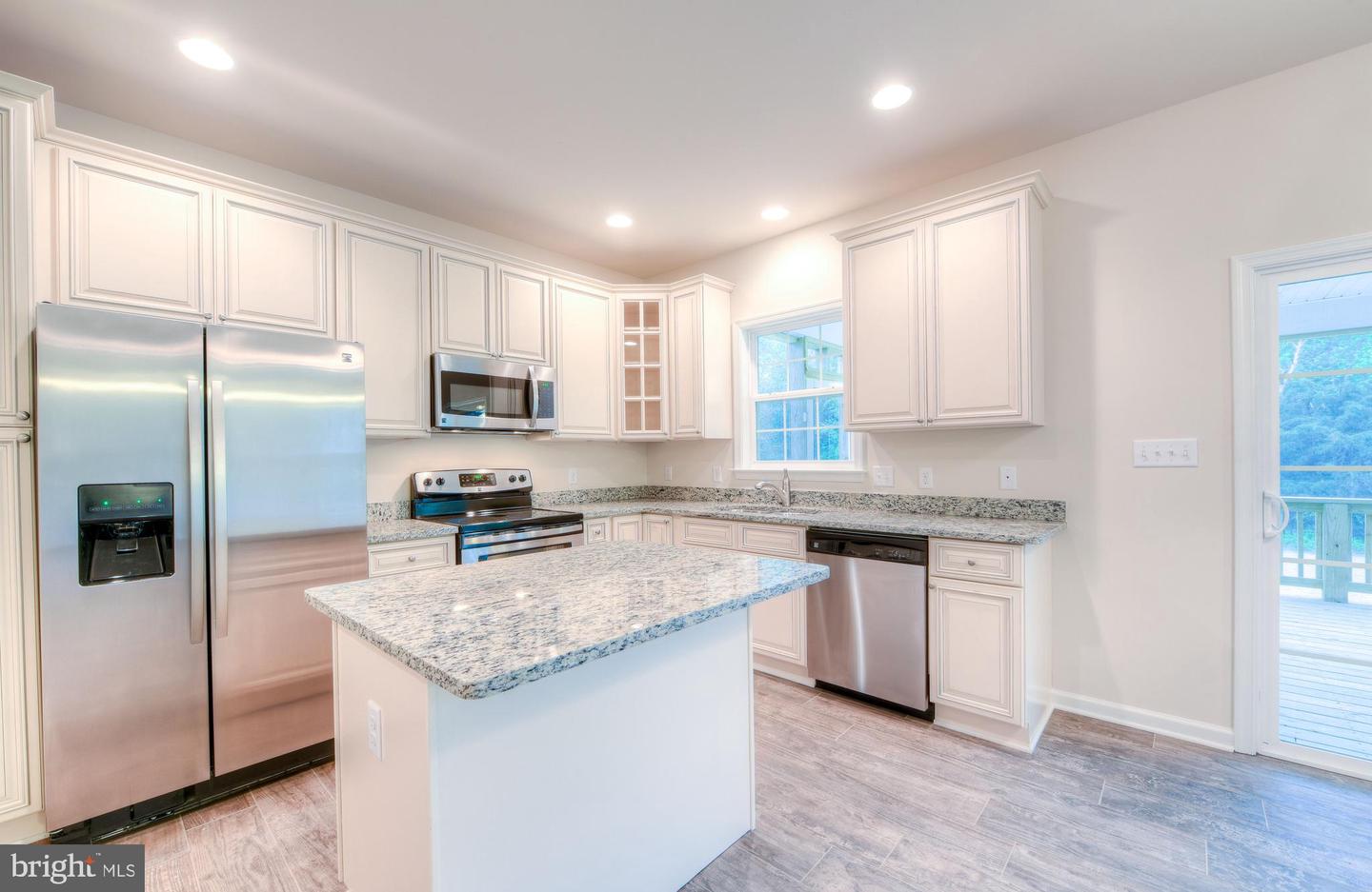 422 Yorktown BOULEVARD