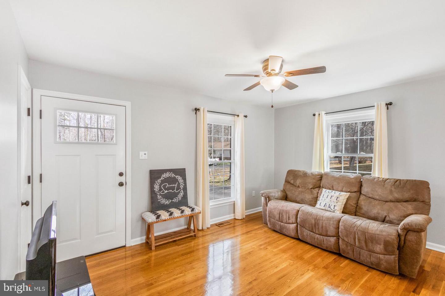 102 Jefferson AVENUE