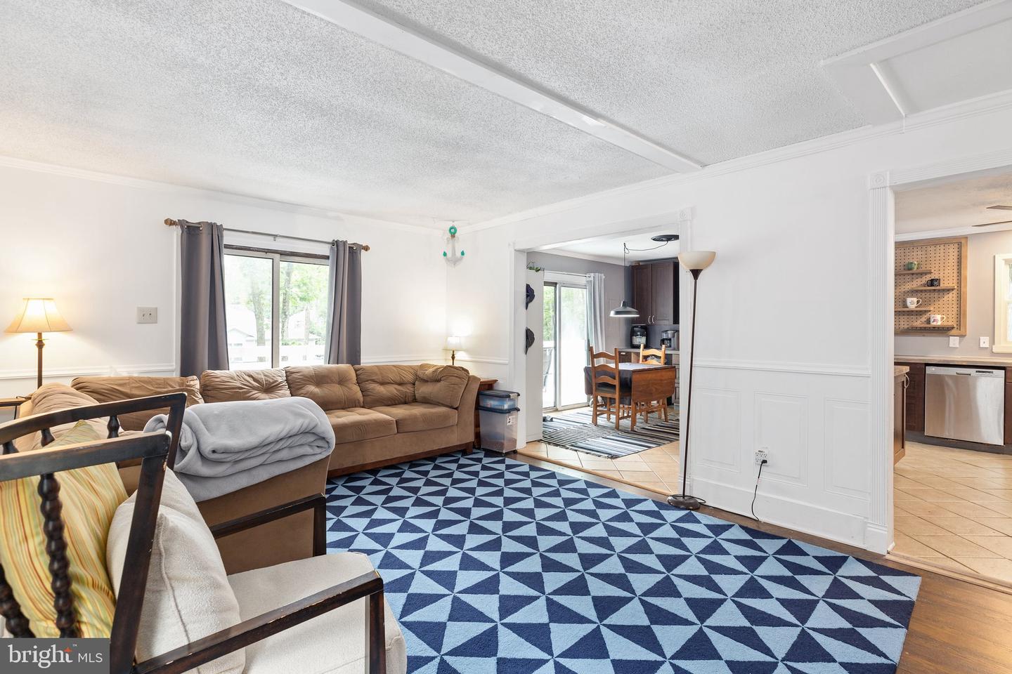 1434 Lakeview PARKWAY