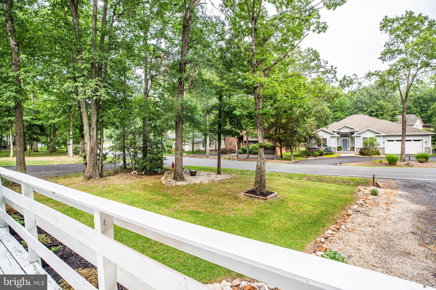 1434 Lakeview PARKWAY