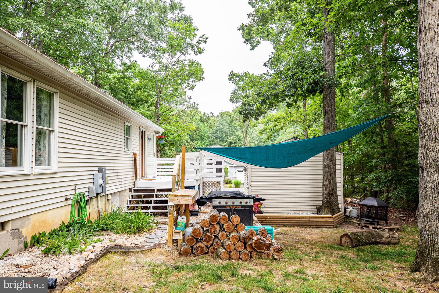 1434 Lakeview PARKWAY