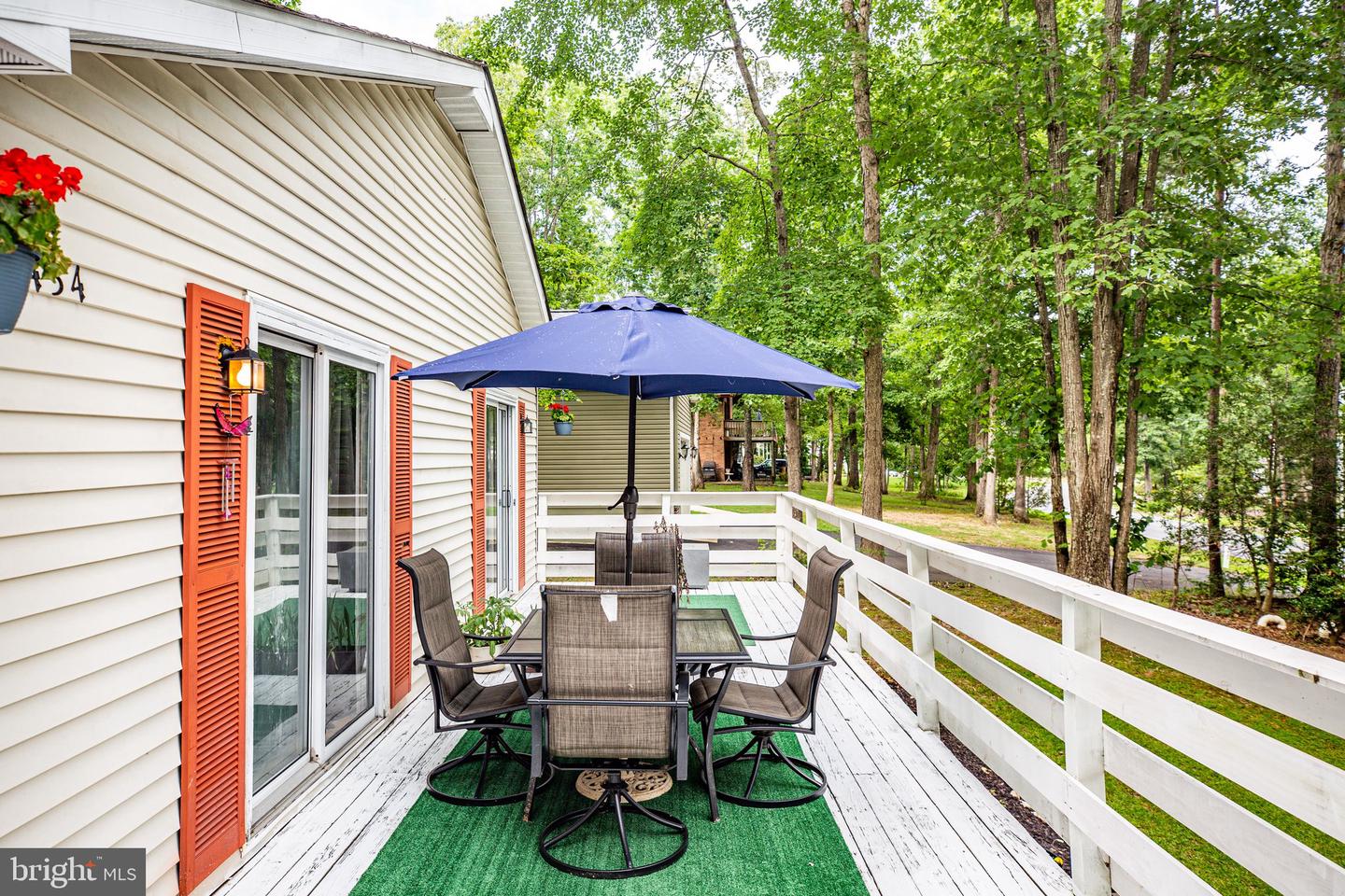1434 Lakeview PARKWAY