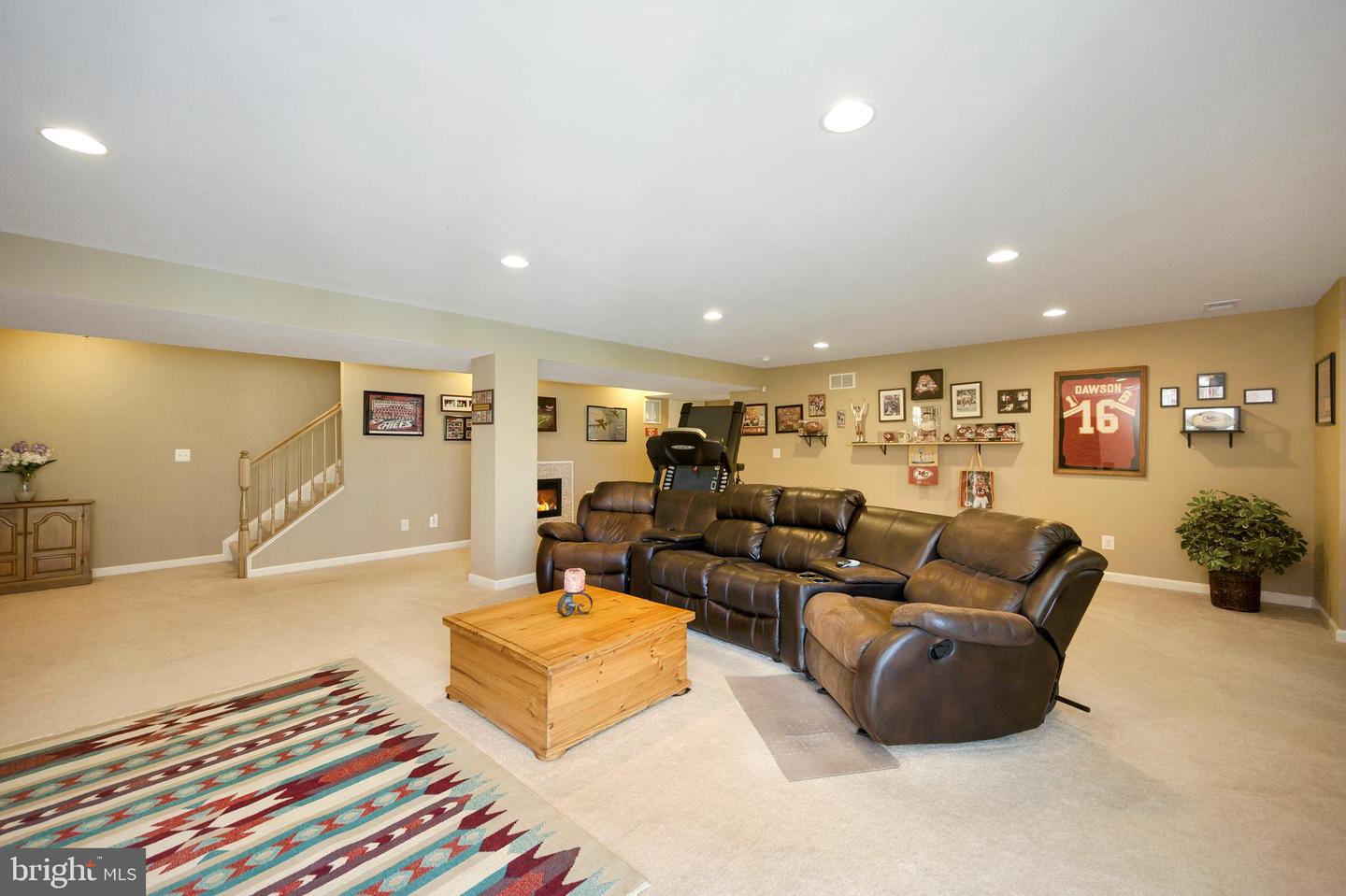 1455 Chesterfield ROAD