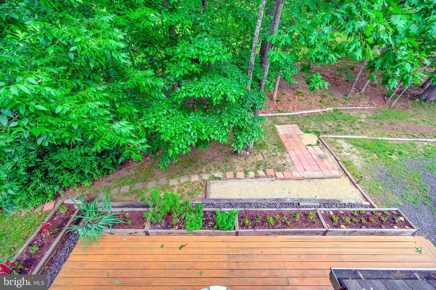 100 Sand Trap LANE