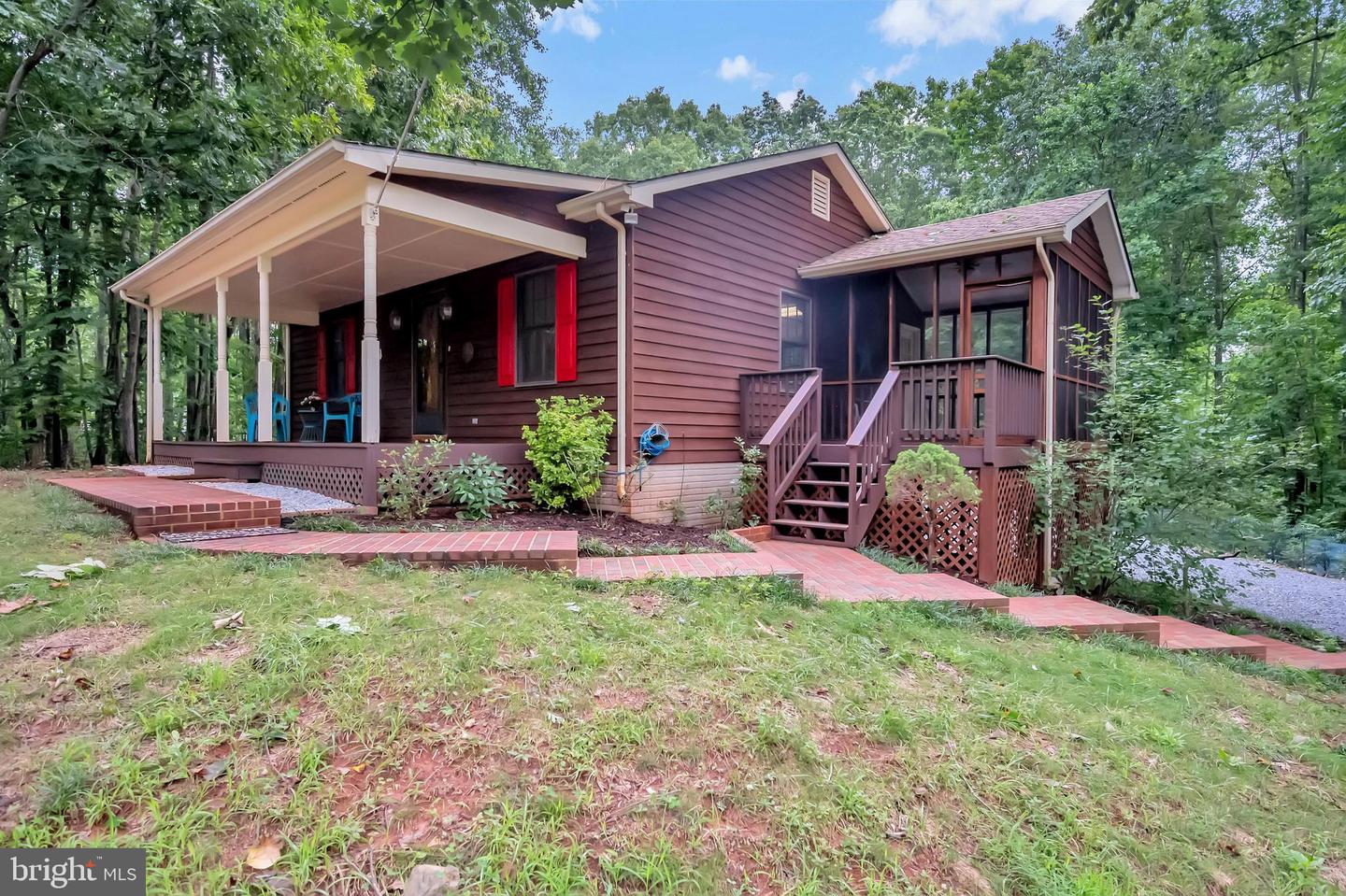 10165 Meadows ROAD