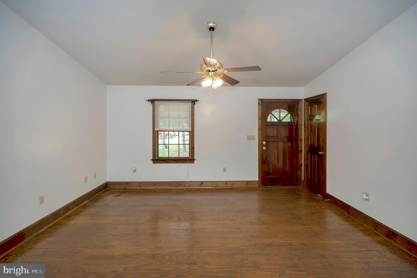 10165 Meadows ROAD