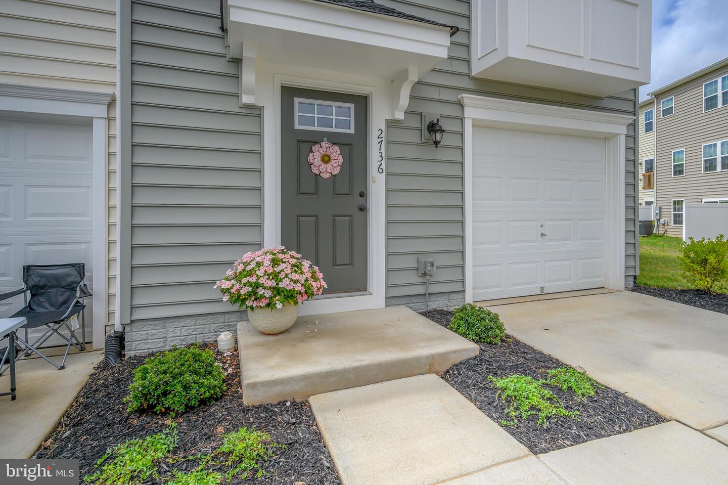 2736 Bears den DRIVE
