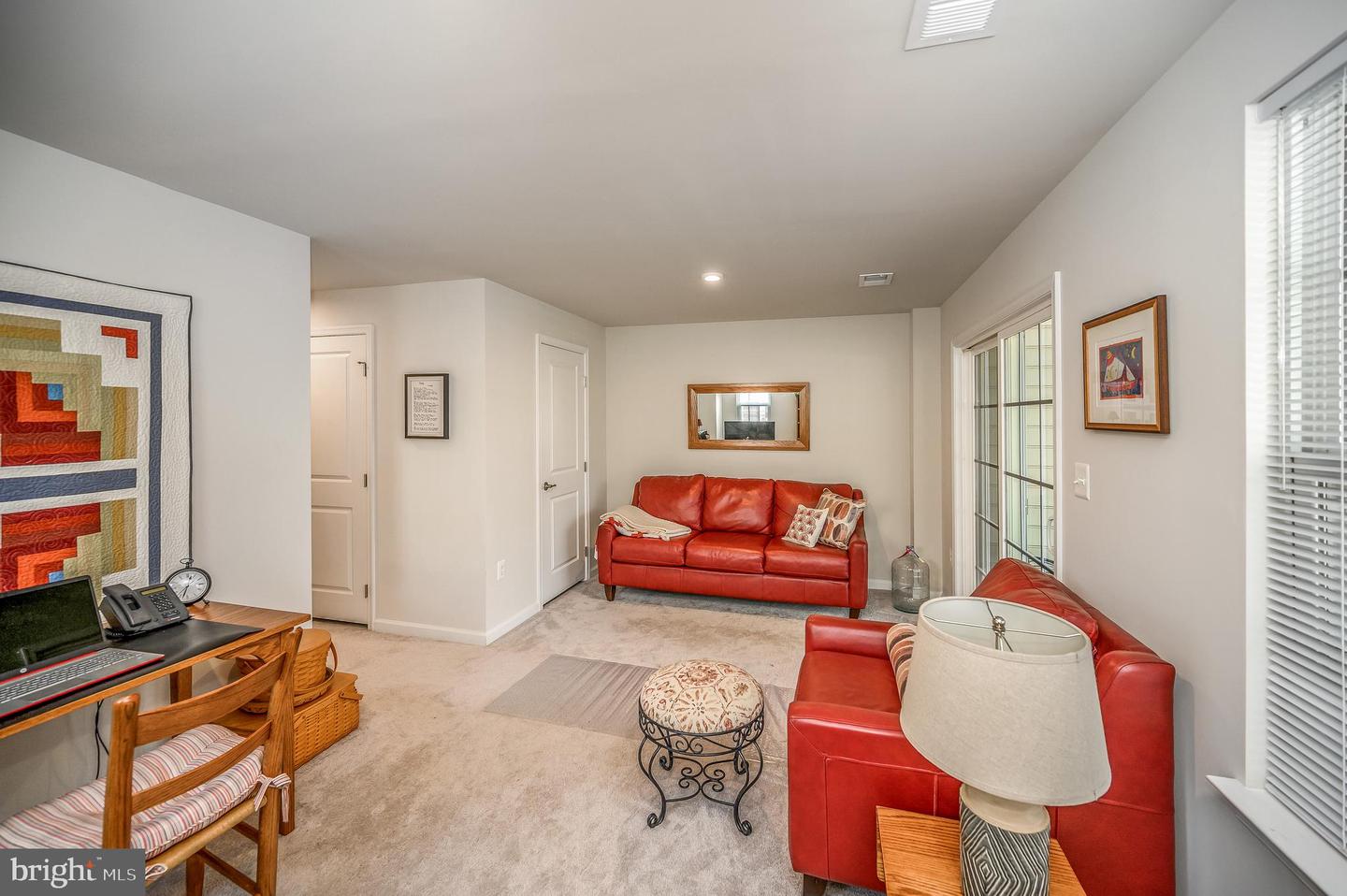 2736 Bears den DRIVE