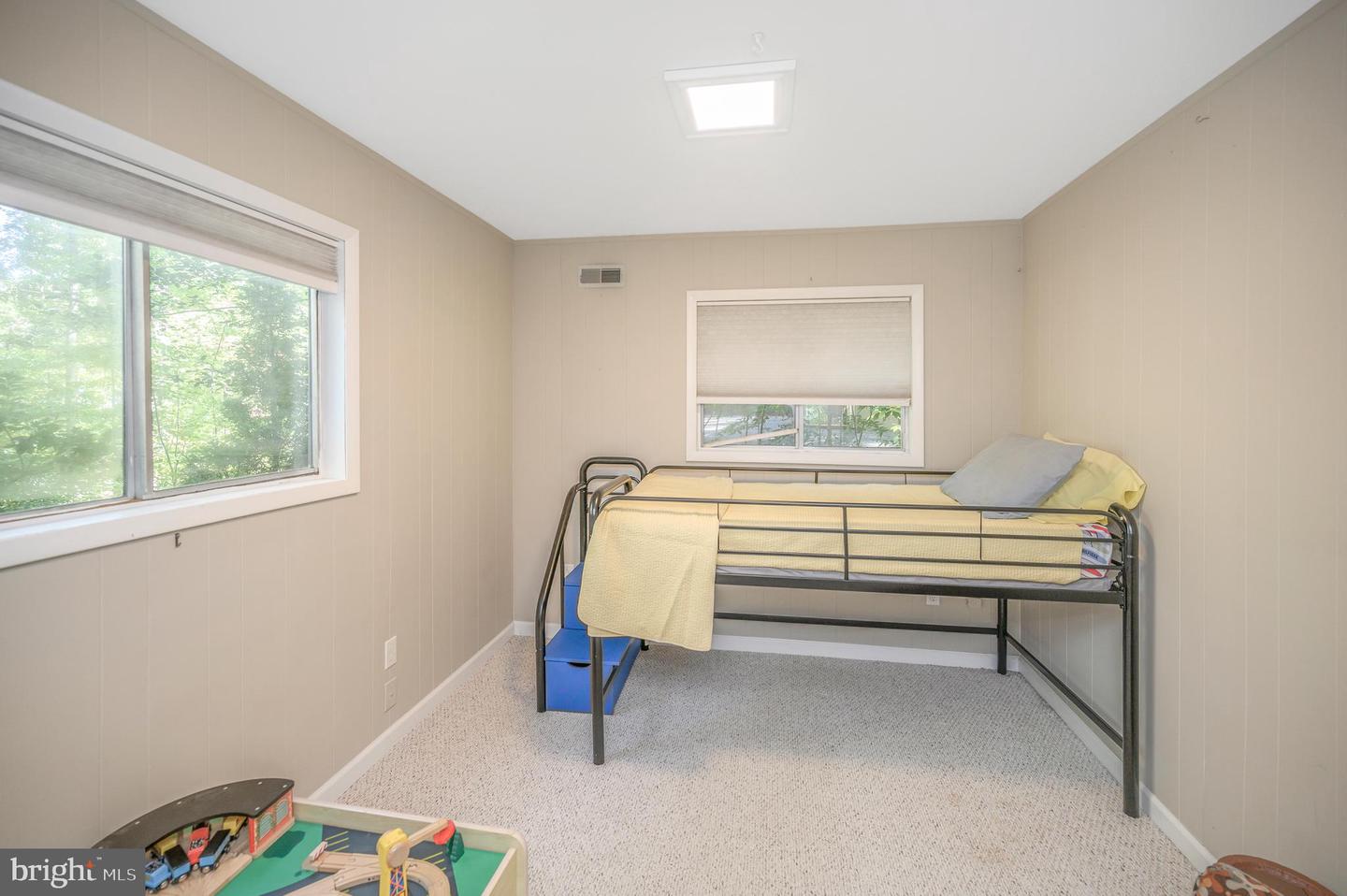 105 Birchside CIRCLE