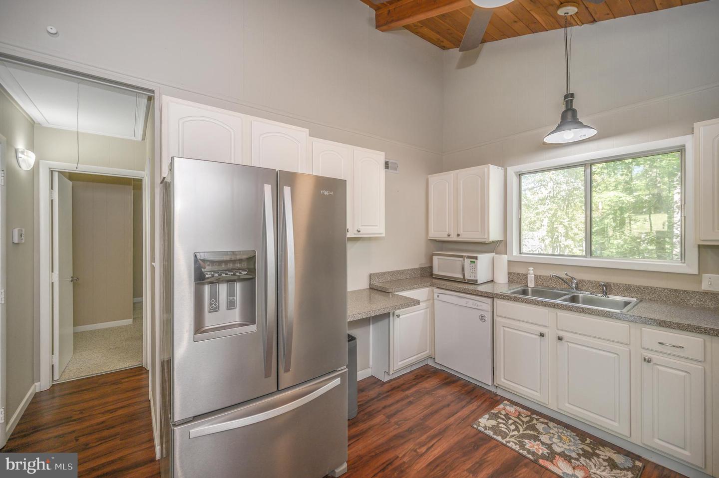 105 Birchside CIRCLE
