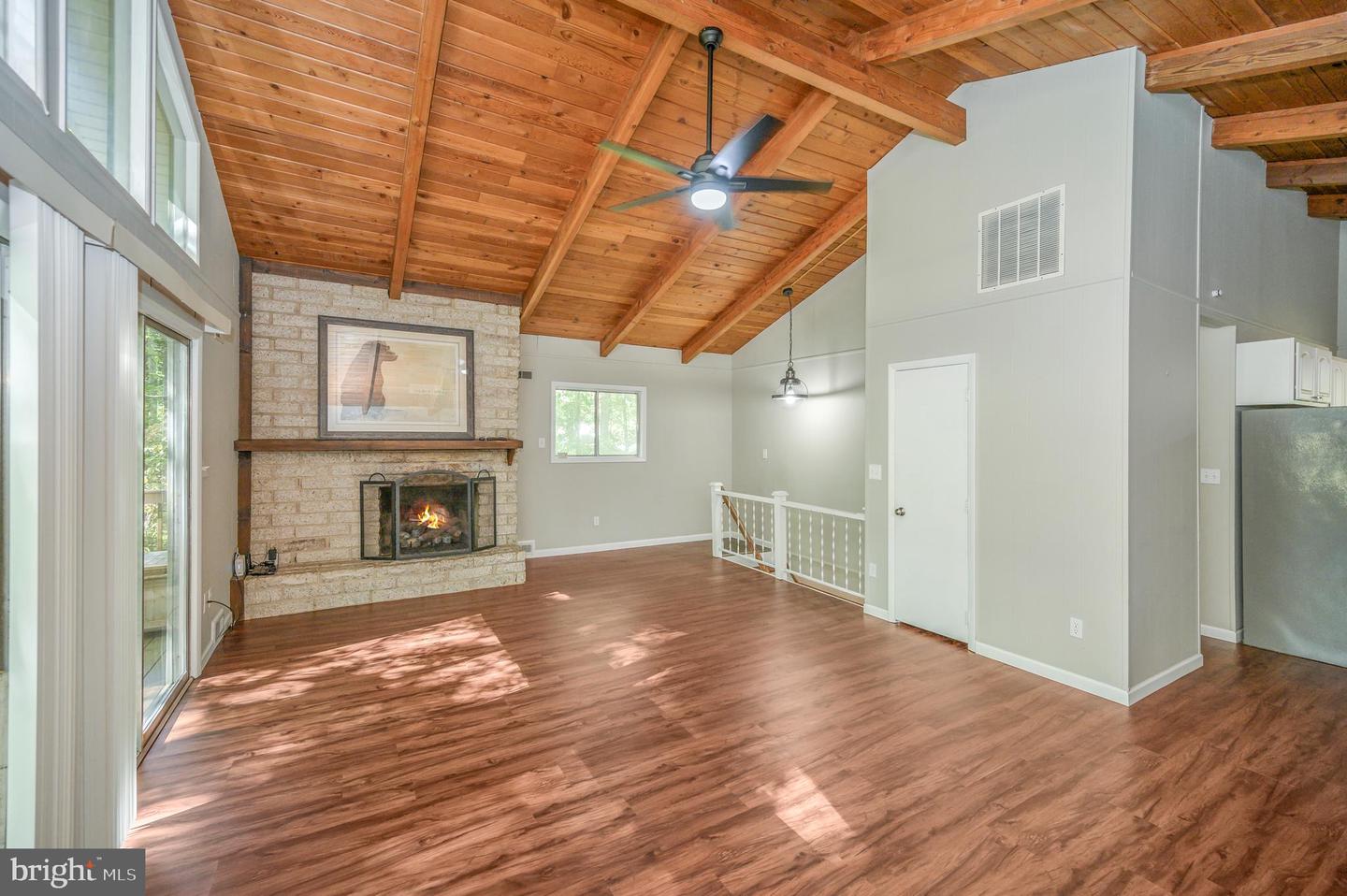 105 Birchside CIRCLE