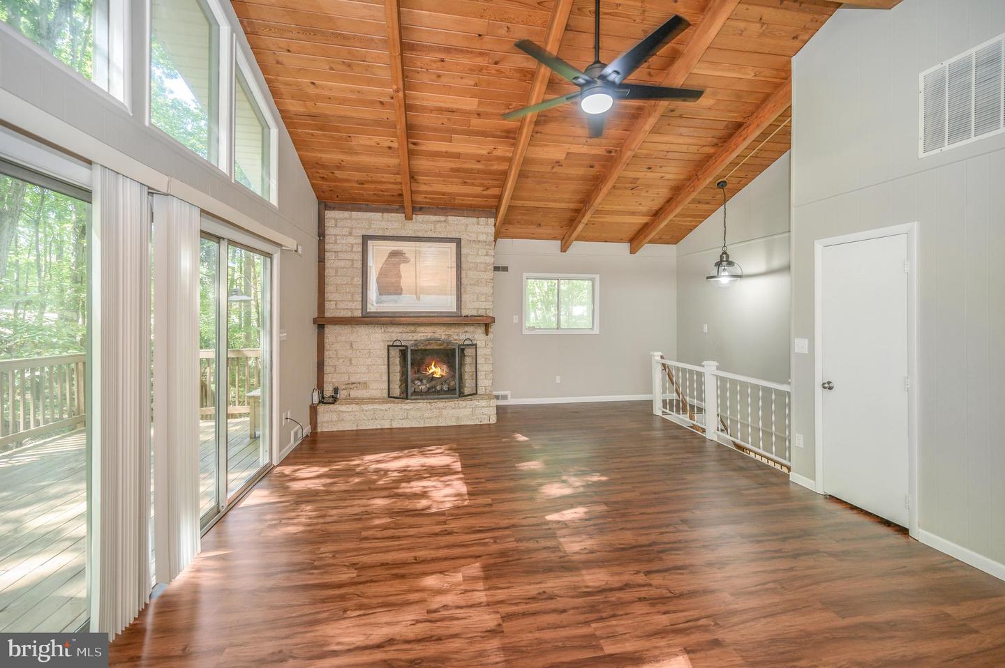 105 Birchside CIRCLE