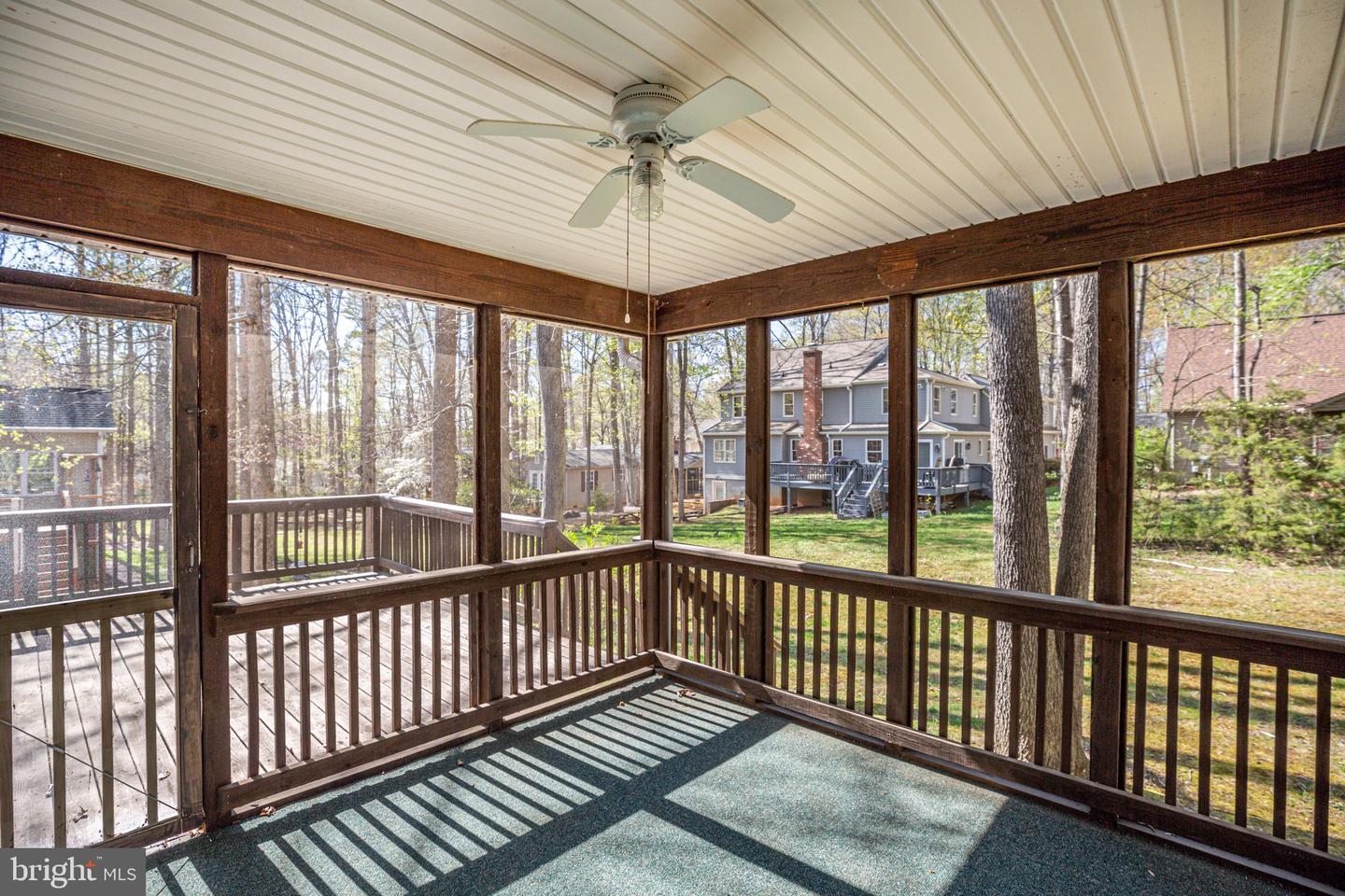 4233 Lakeview PARKWAY