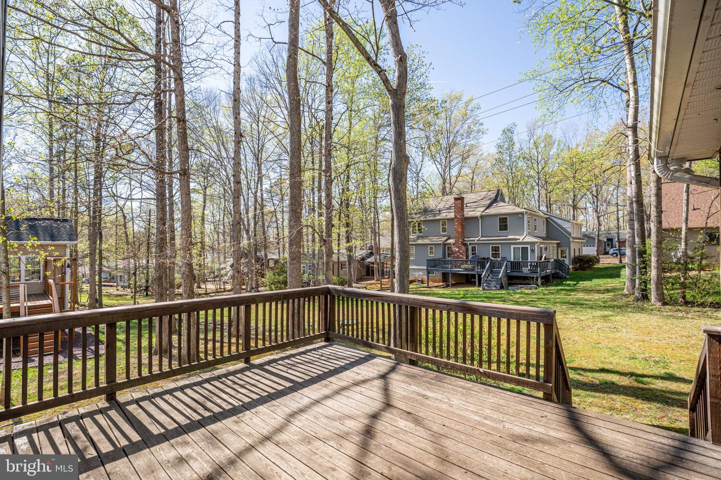 4233 Lakeview PARKWAY