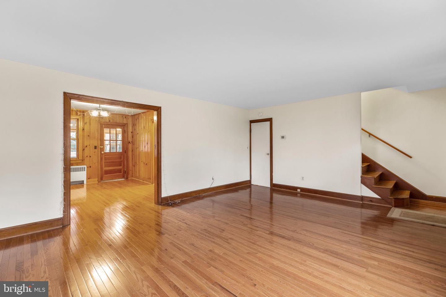 274 Peliso AVENUE