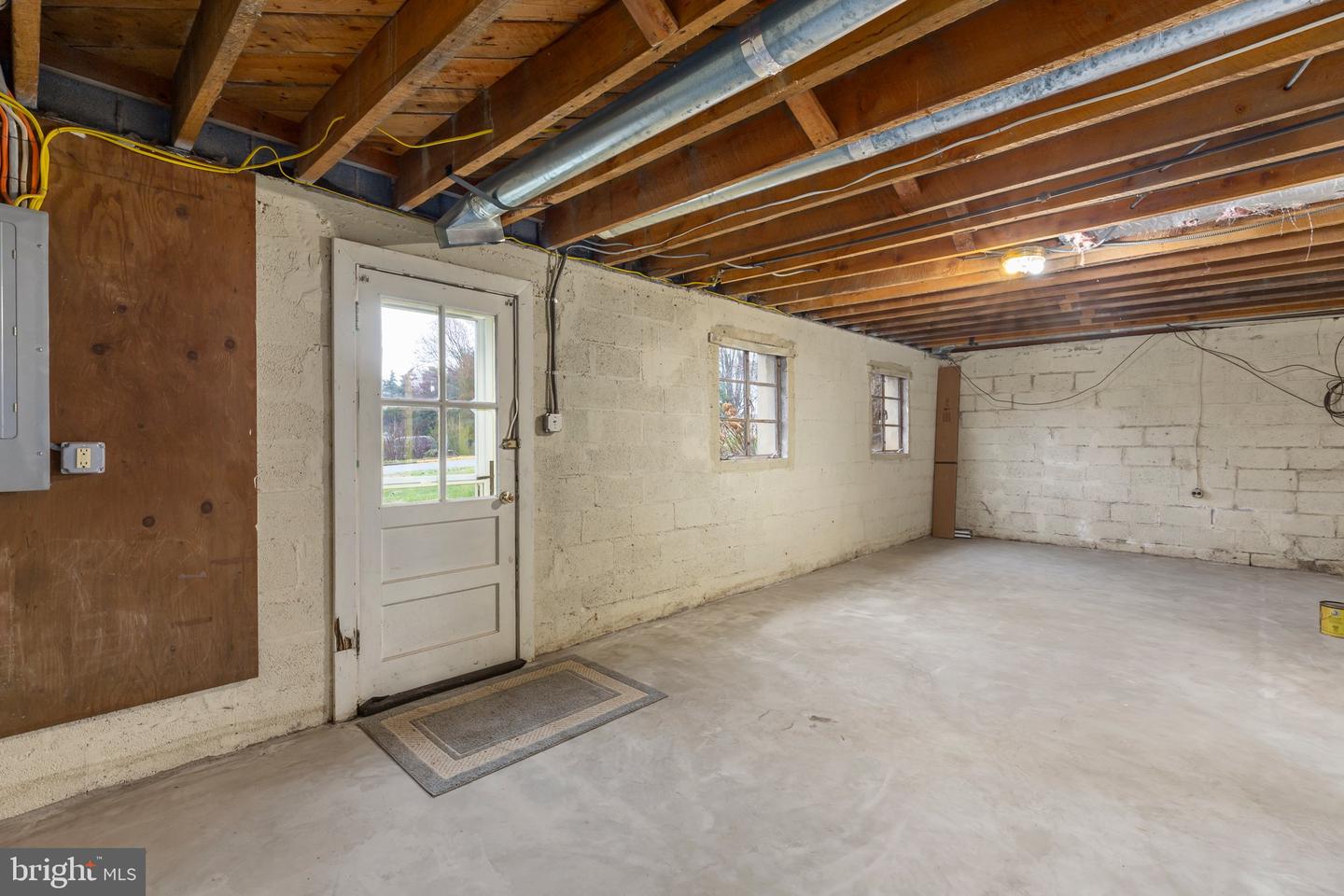 274 Peliso AVENUE