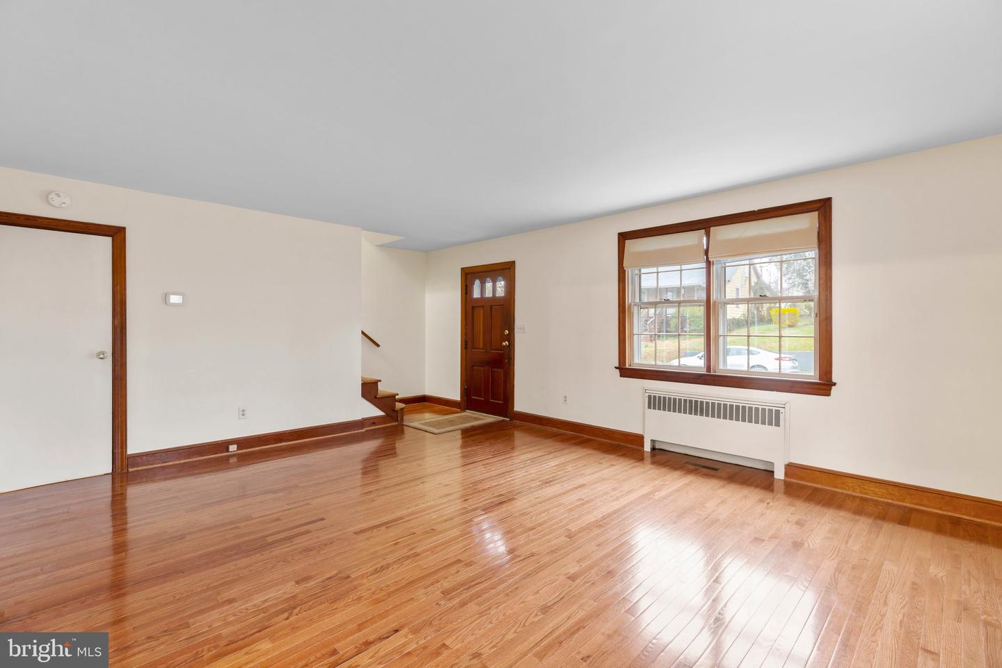 274 Peliso AVENUE