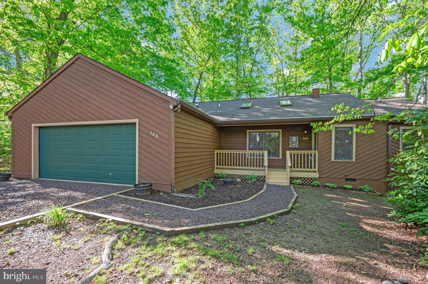 103 Boxwood TRAIL
