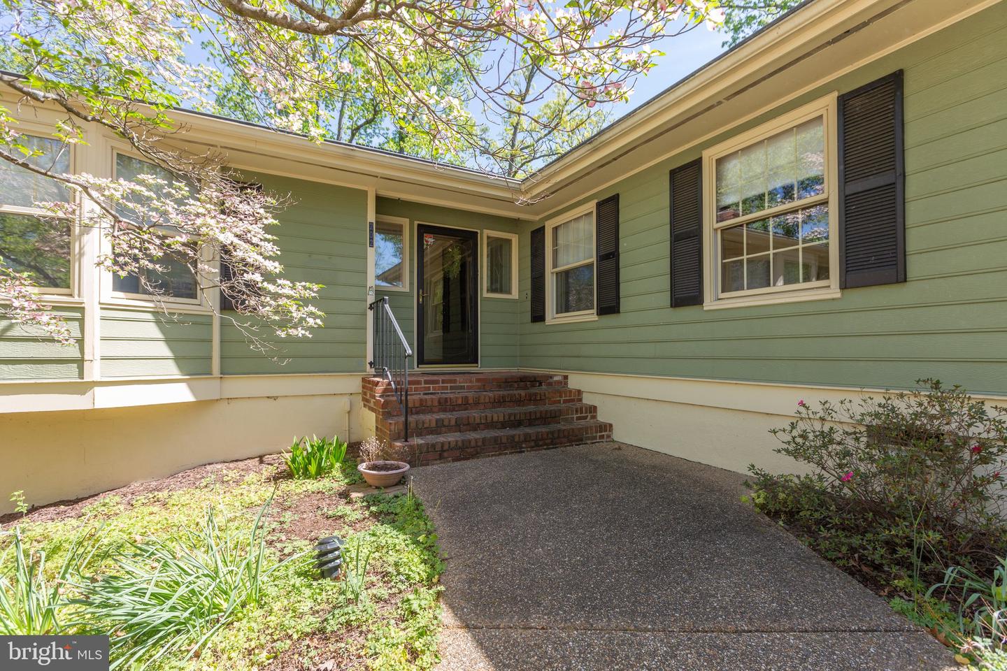 202 Freedom ROAD