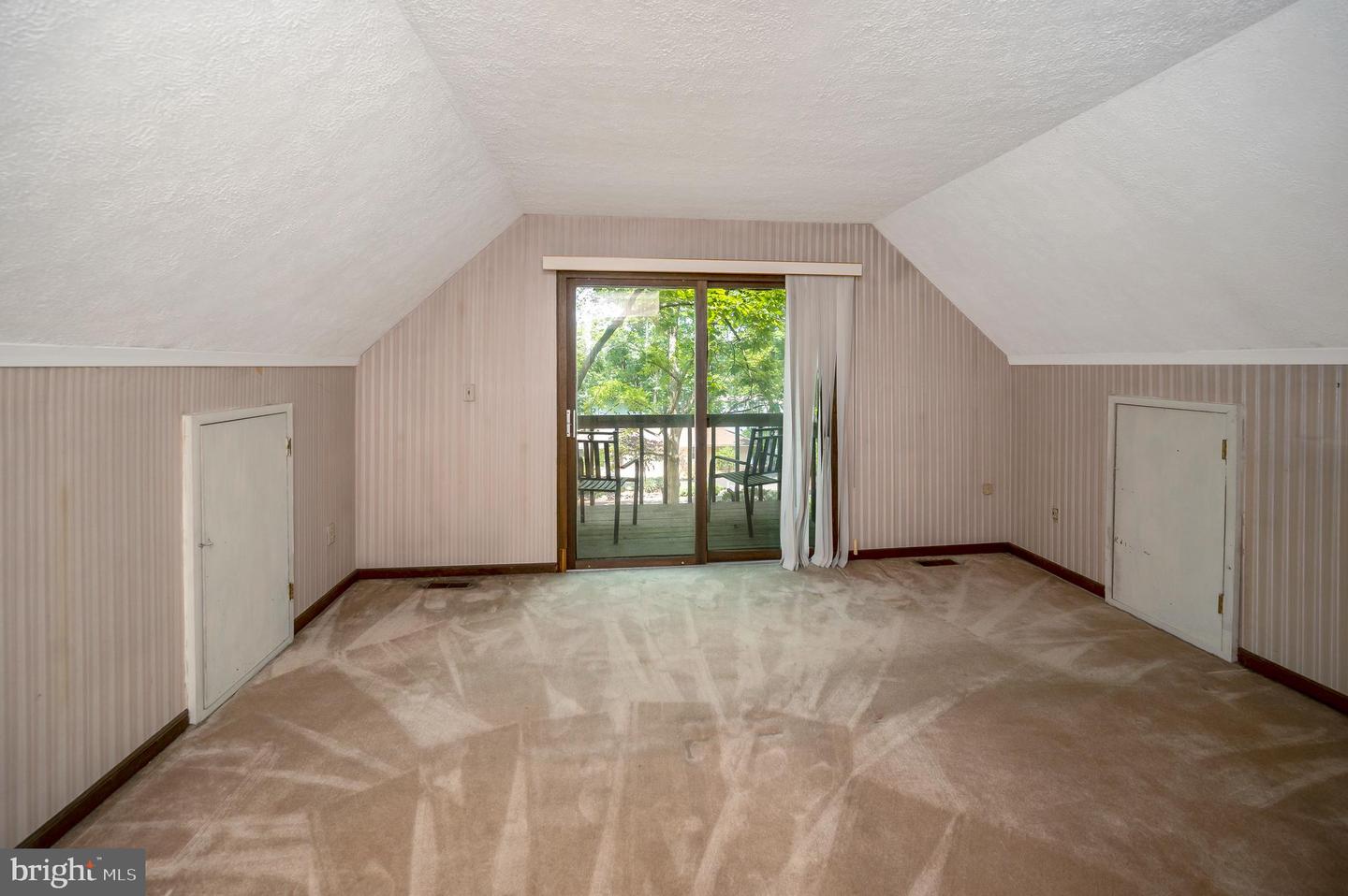 121 Madison CIRCLE