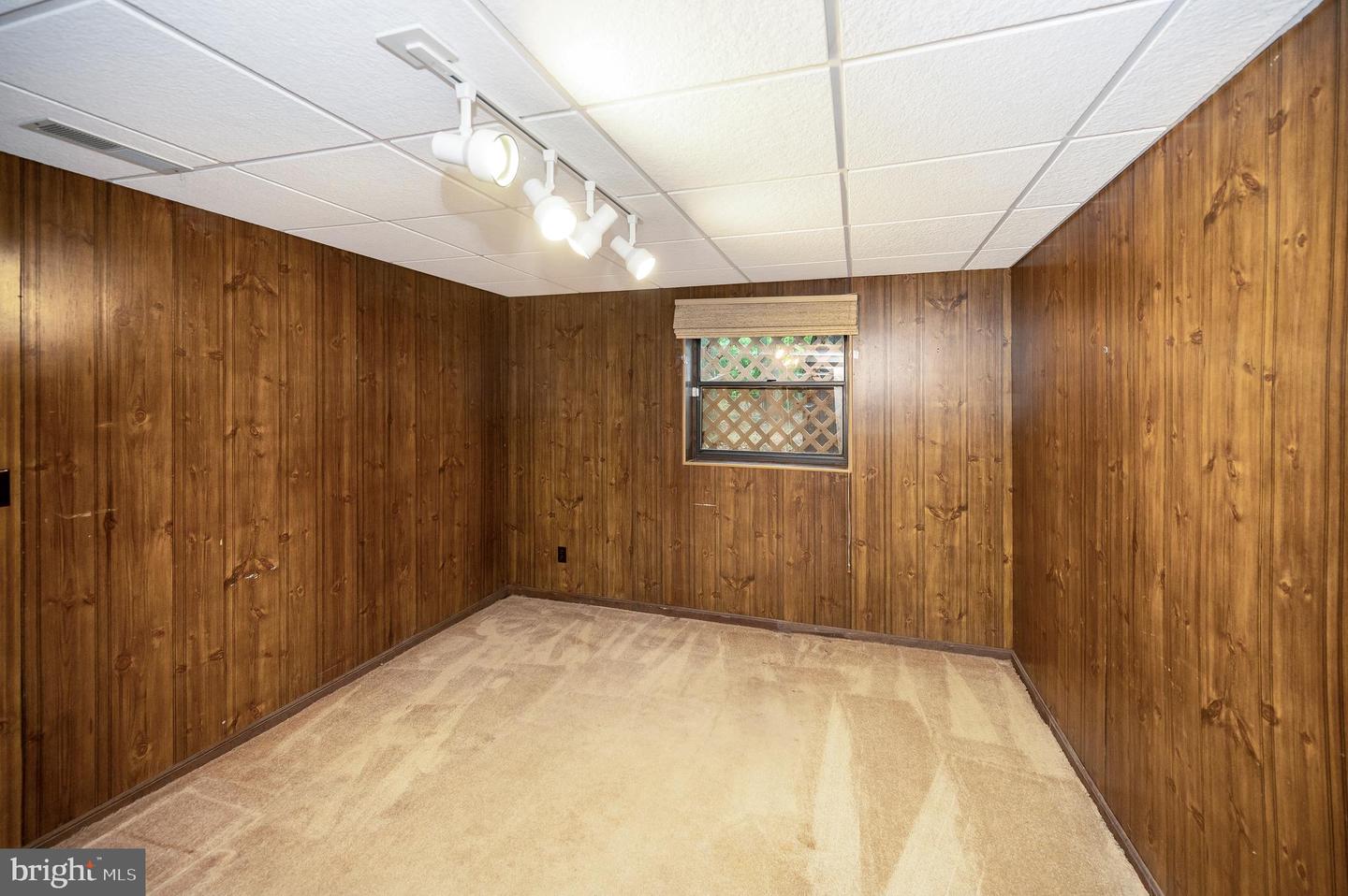 121 Madison CIRCLE