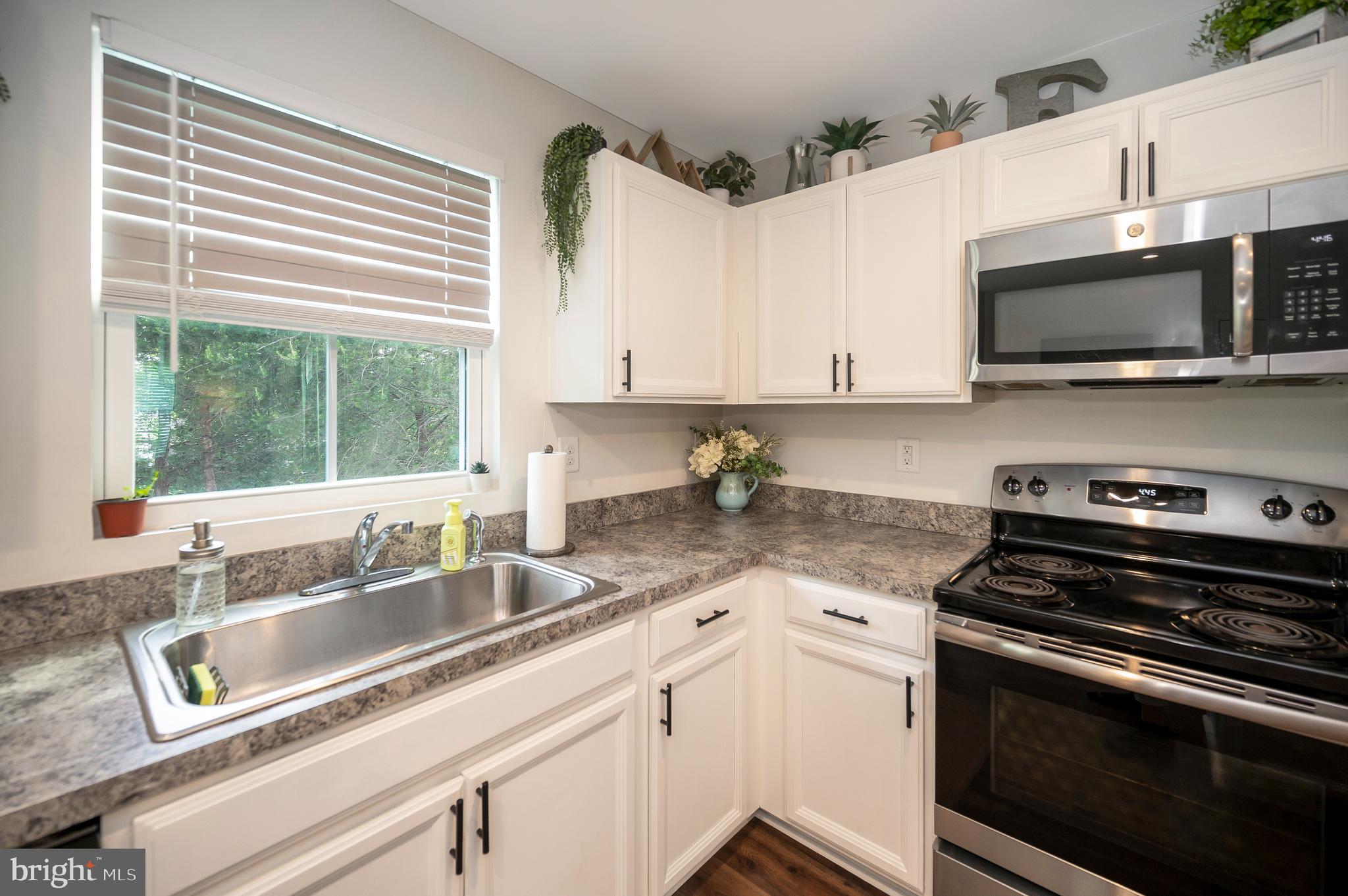 35328 River Bend DRIVE