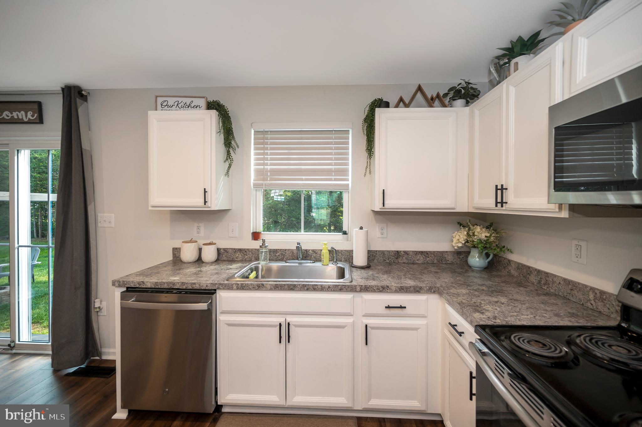 35328 River Bend DRIVE