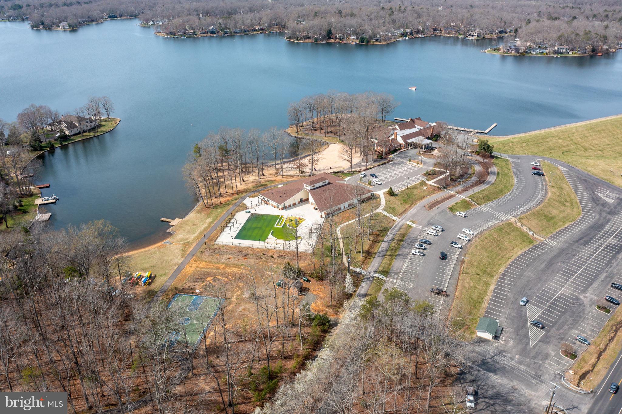 201 Monticello CIRCLE