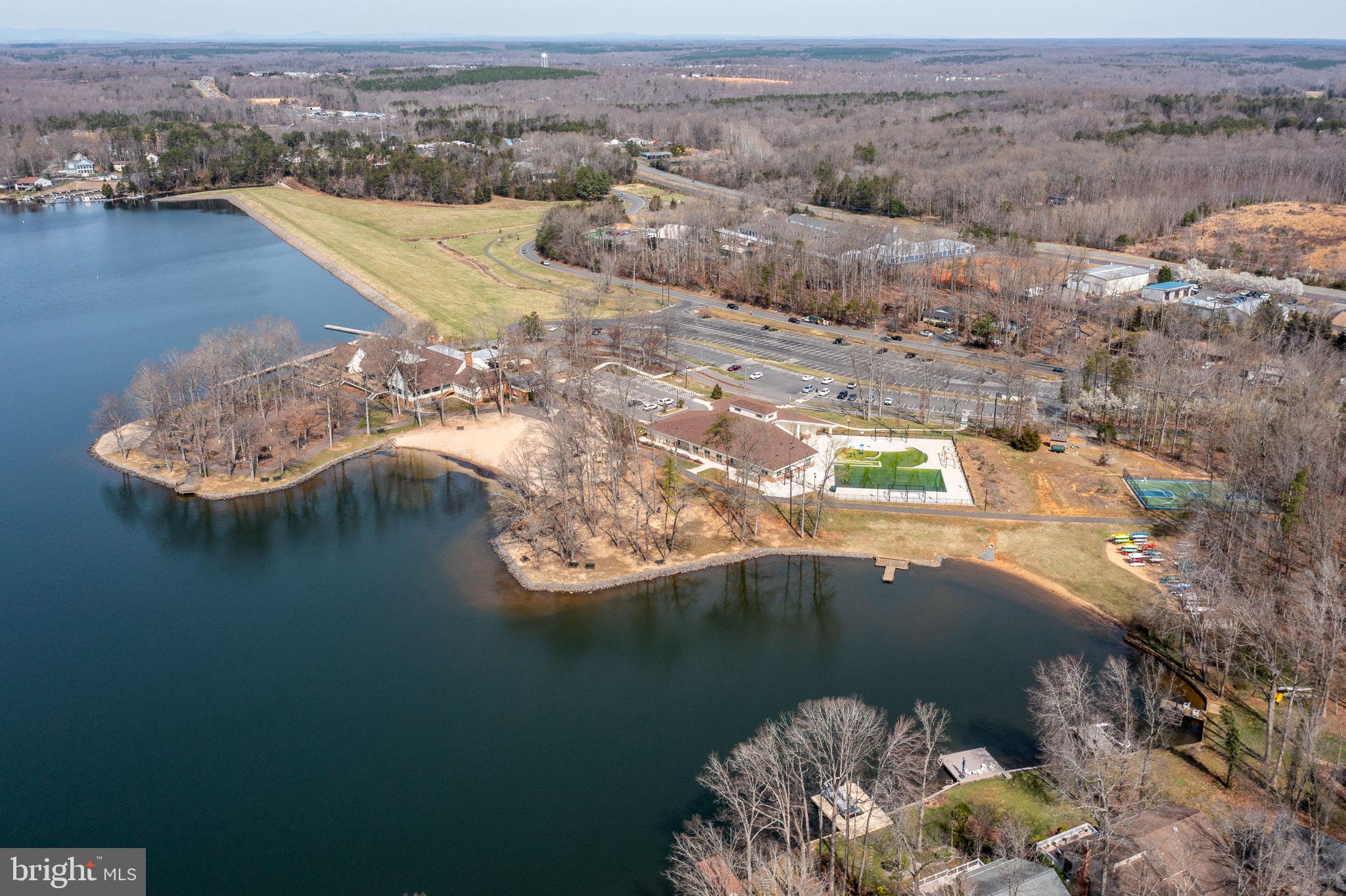 201 Monticello CIRCLE